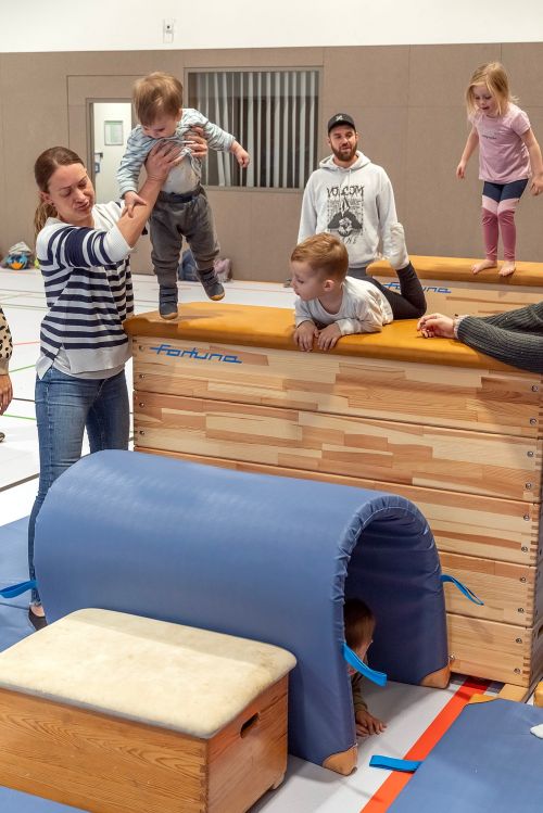 4 kinderturnen foto jochen hank